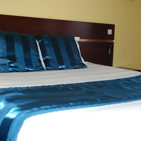 Hotel The Originals City, Cathedrale, 3*