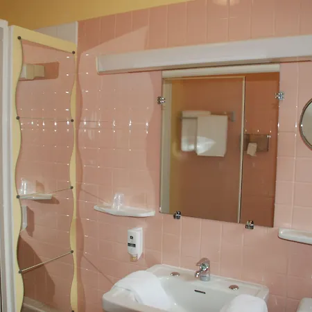 The Originals City, Cathédrale,