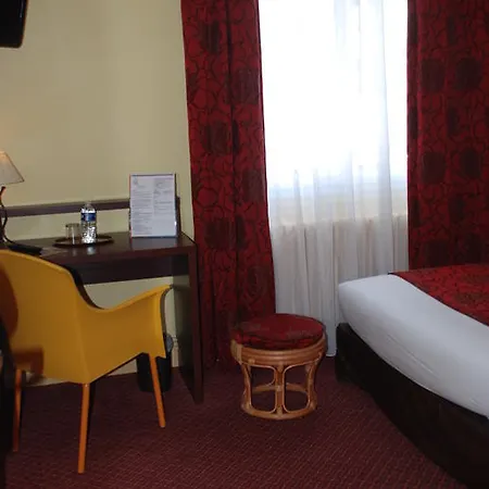 The Originals City, Cathedrale, Hotel Lisieux