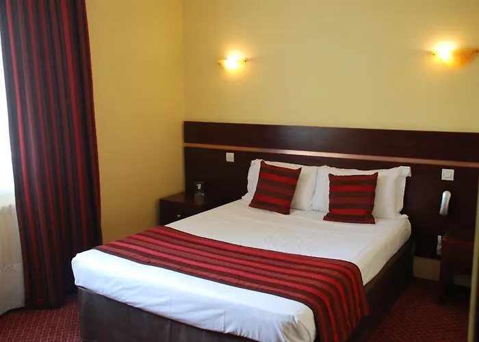 The Originals City, Cathédrale, Hotel 3*