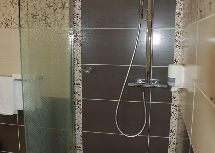 The Originals City, Cathédrale, Lisieux