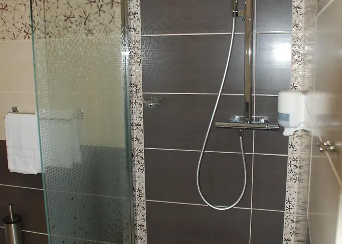 Otel The Originals City, Cathedrale,